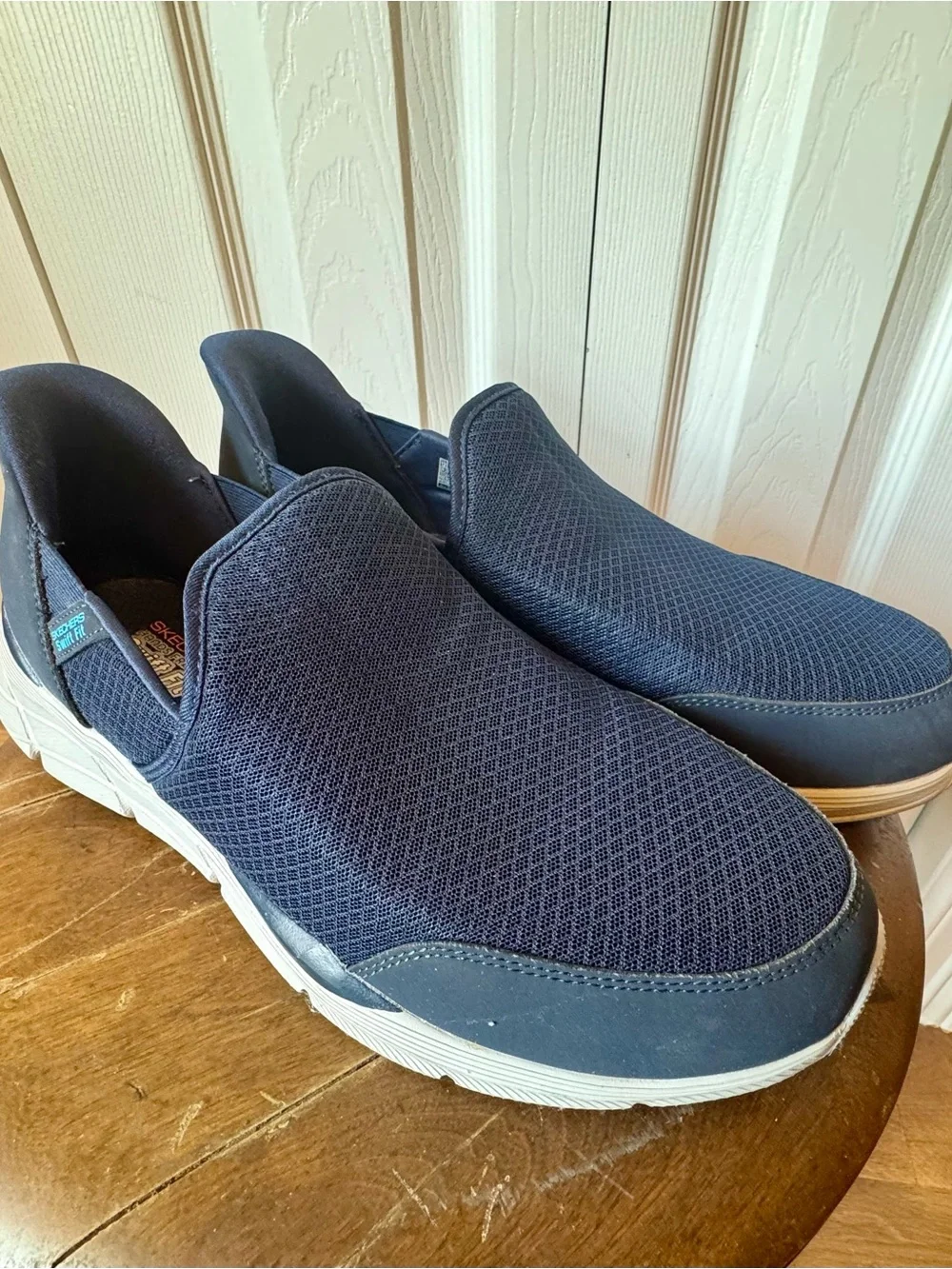 Skechers Men's Navy Slip-On Hands Free Swift Fit Sneakers